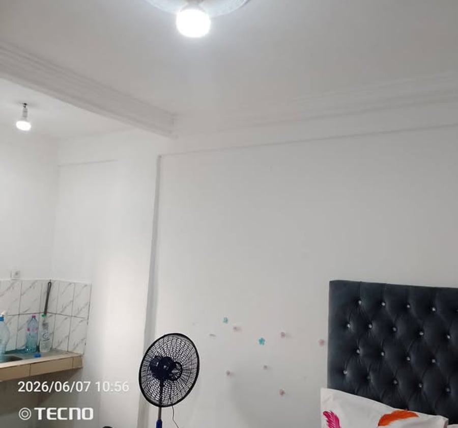 Chambre meublée à louer à Ndogbong