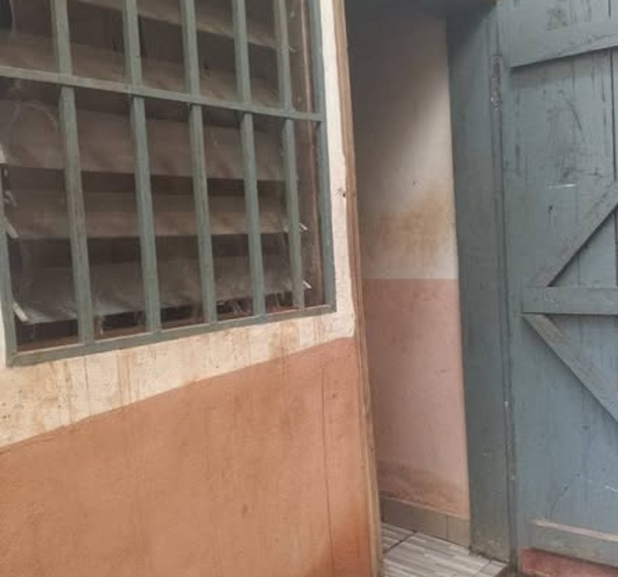 Chambre moderne à Essomba, Yaoundé
