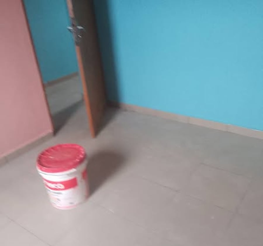 Studio moderne 4 pièces à louer - Nyalla, Douala