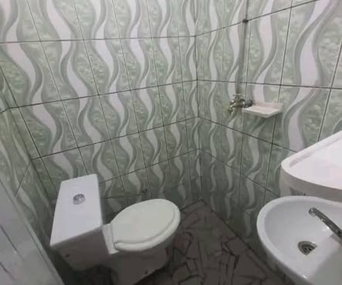 Chambre moderne à Biyem-Assi