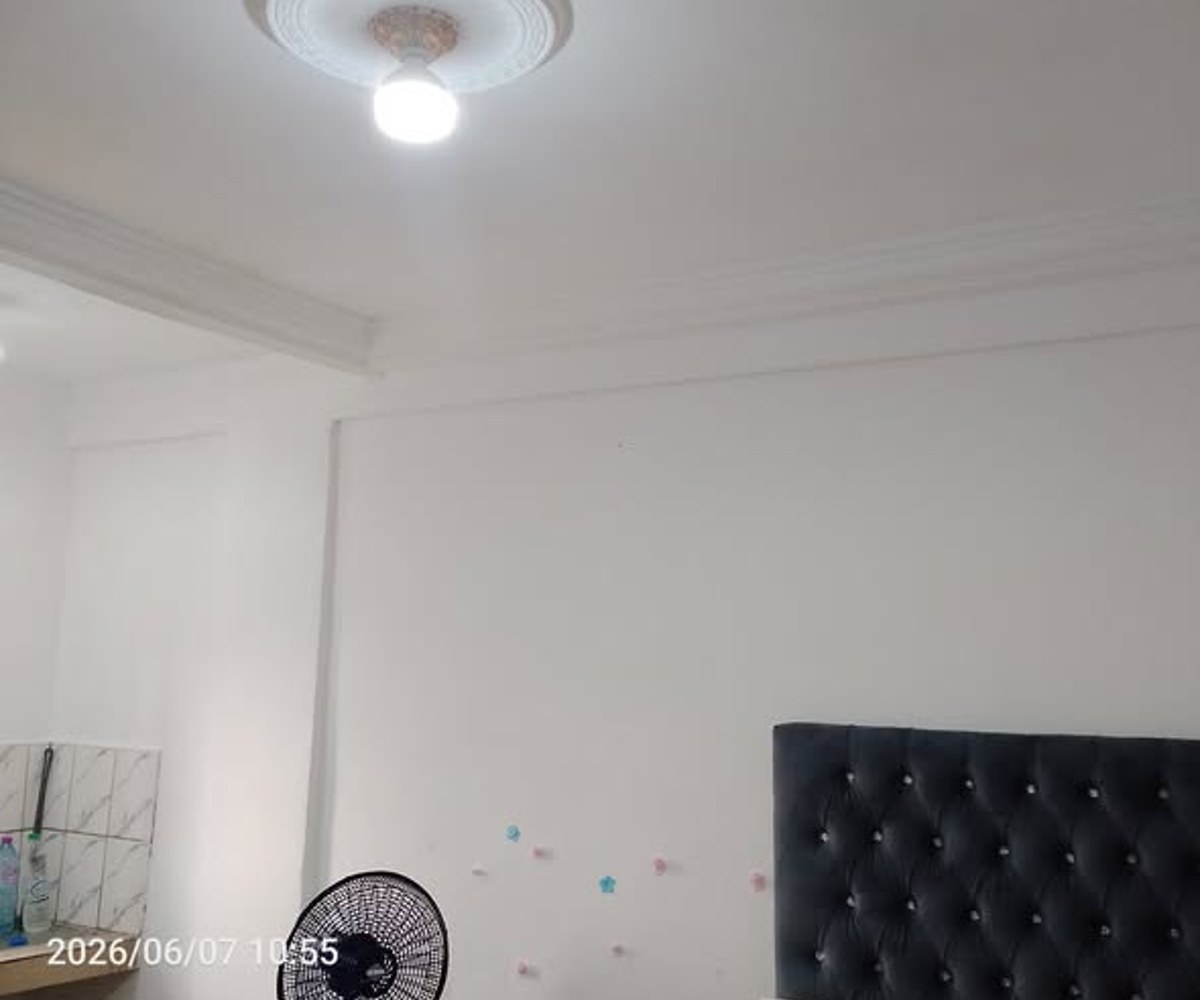 Chambre meublée à louer à Ndogbong
