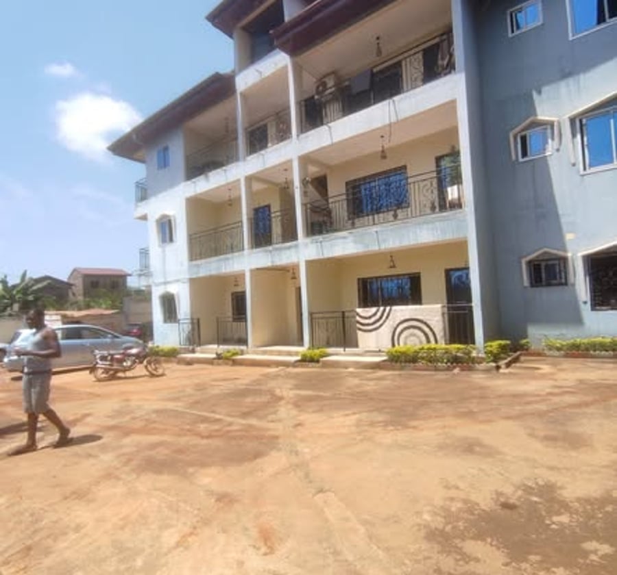 Appartement moderne 2 chambres à Odza, près du lycée