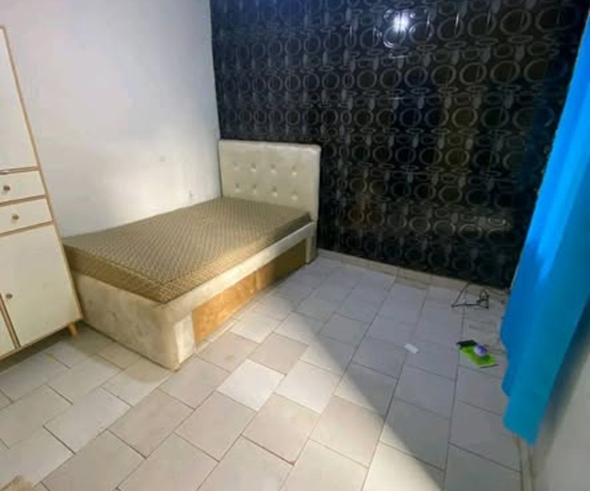 Chambre moderne à louer - Akwa Nord
