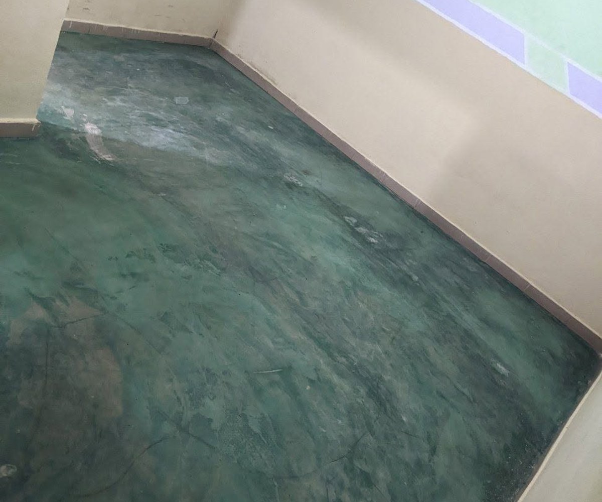 Vaste chambre moderne à louer à Obobogo