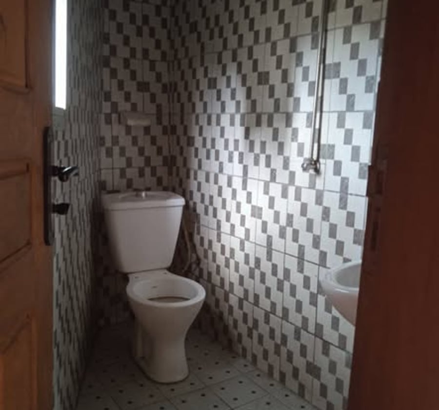 Studio moderne à Ndogpassi II - 45 000 FCFA/mois