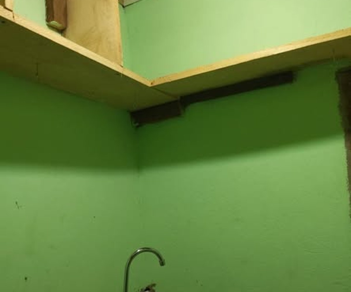 Vaste chambre moderne à louer au Rond Point Damas
