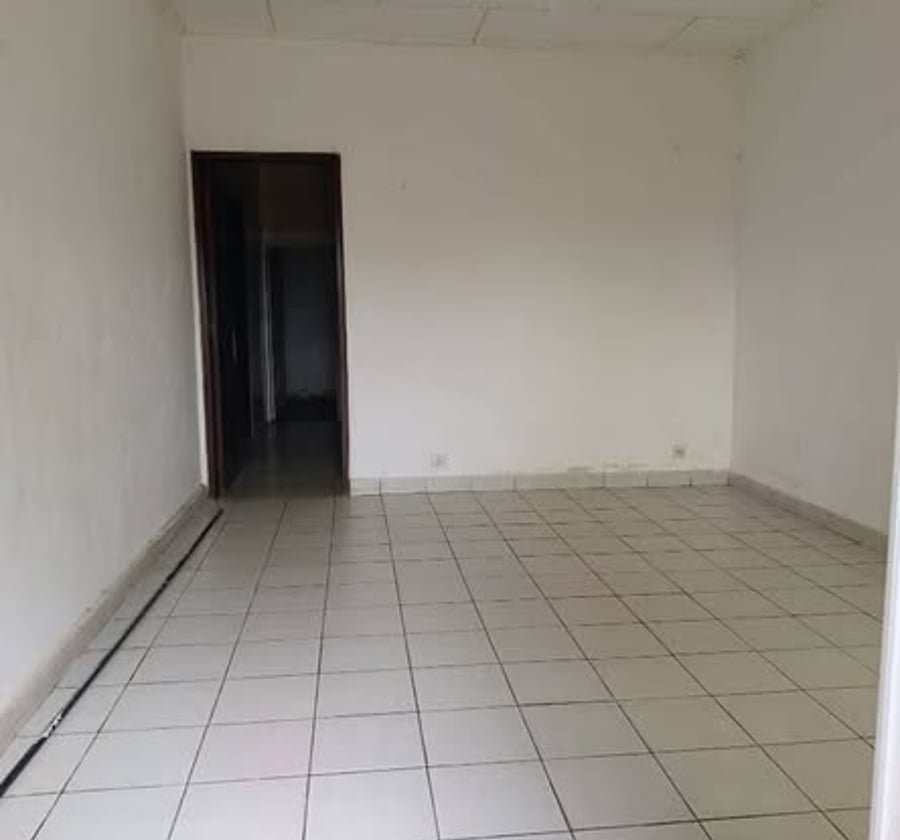Villa à louer à Nkoabang