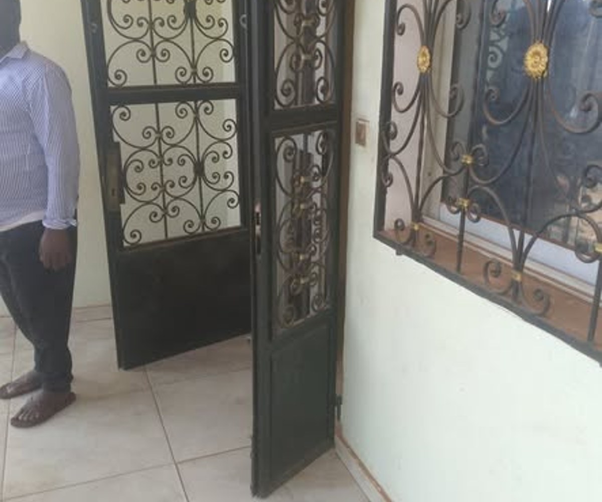 Appartement moderne à louer – Nkoabang Carrefour