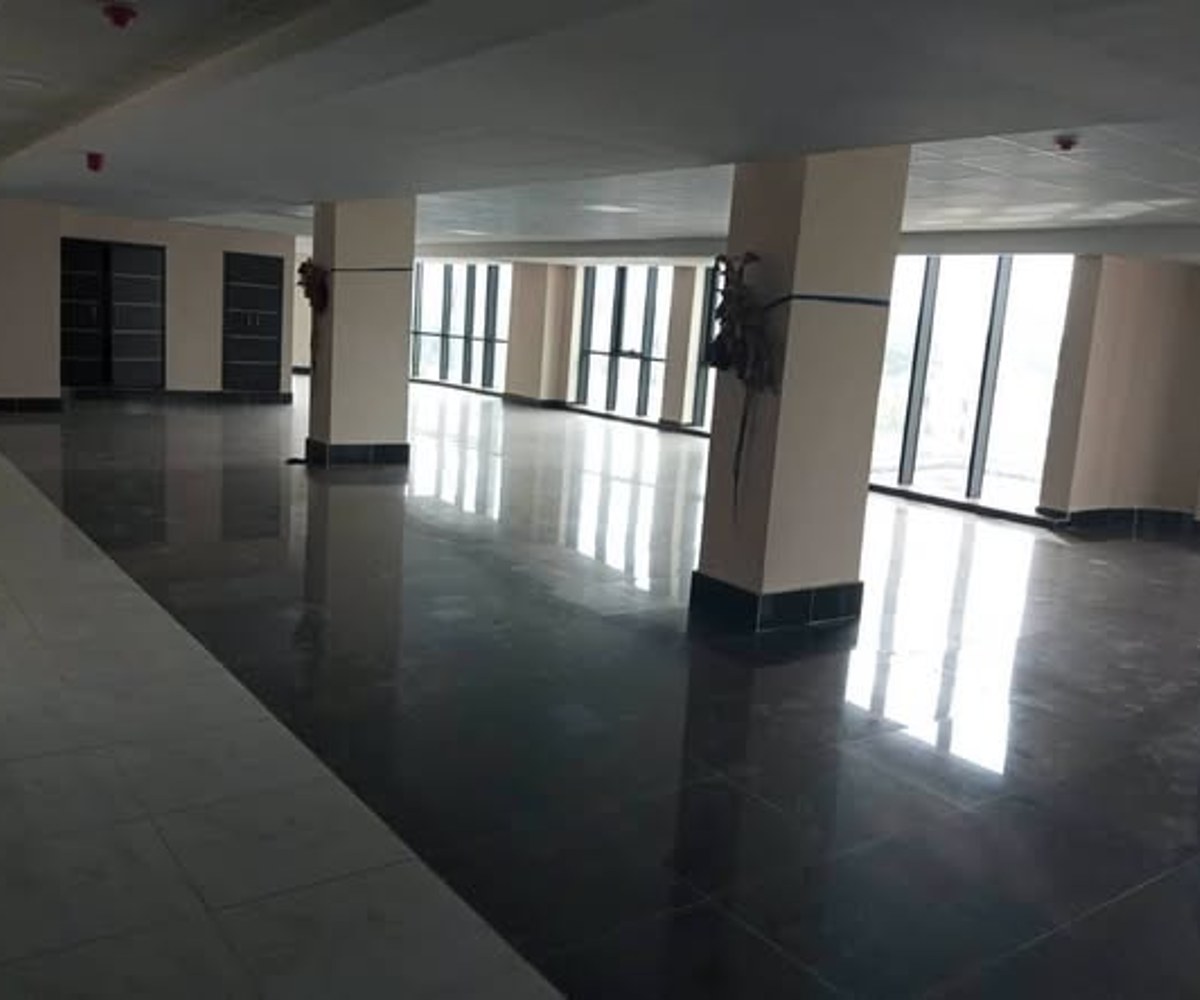 Open-space à louer à Bonanjo, Douala