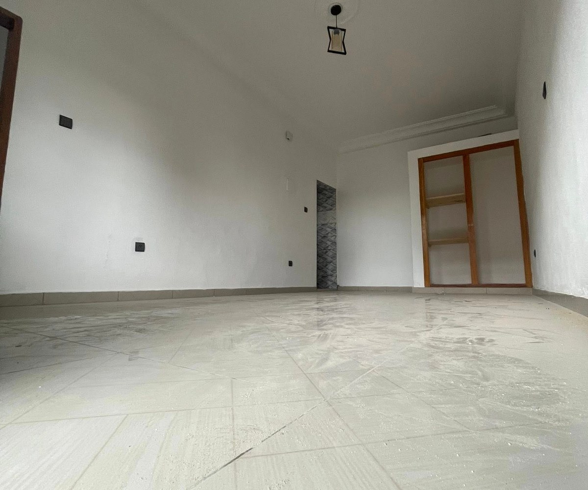 Chambre moderne à louer - PK12, Douala