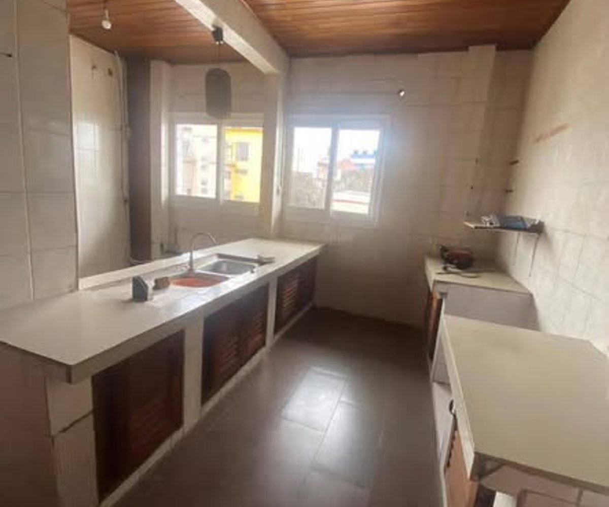 Appartement 3 chambres à louer - Bonapriso, Douala