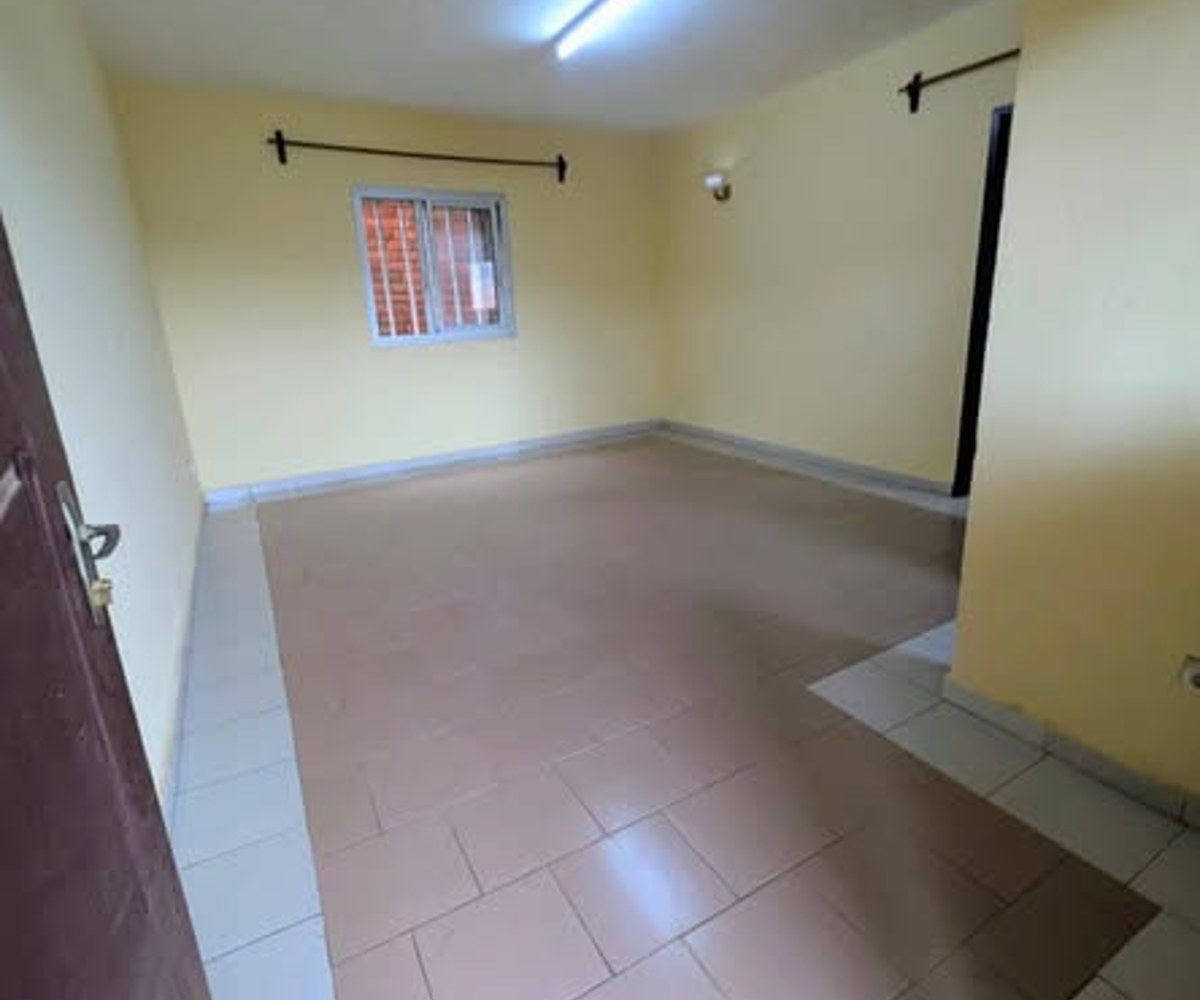Appartement moderne à louer à Omnisport, Yaoundé