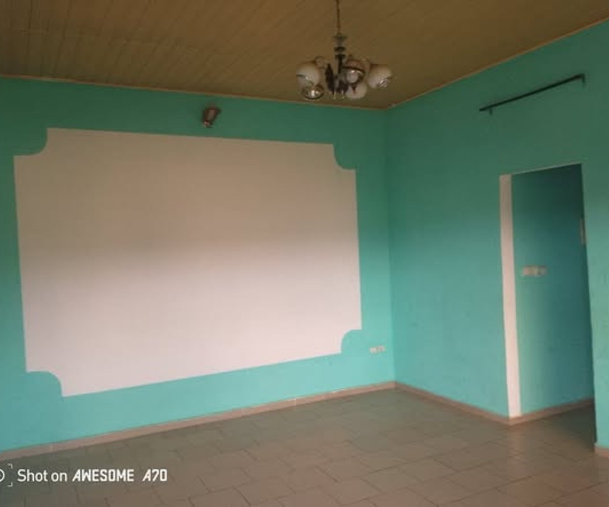 Appartement 2 chambres à Nsam escale