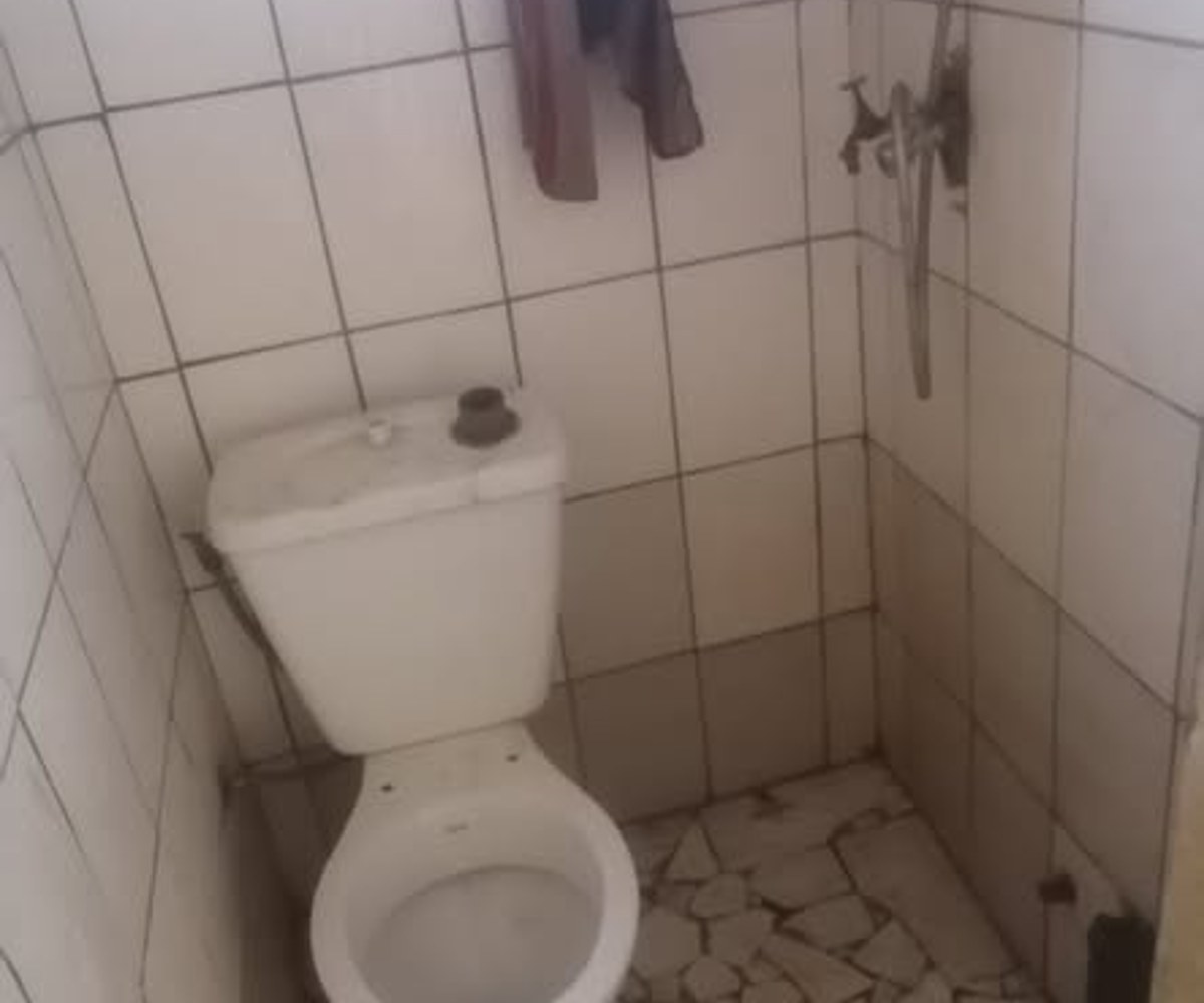 Chambre moderne à loyer - Awae, Yaoundé