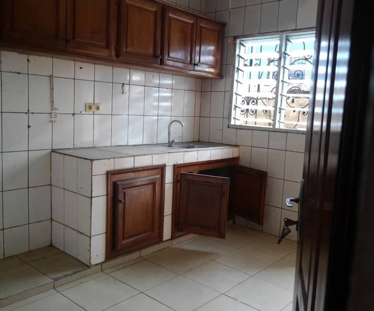 Appartement moderne à louer - Bonamoussadi Santa-Lucia