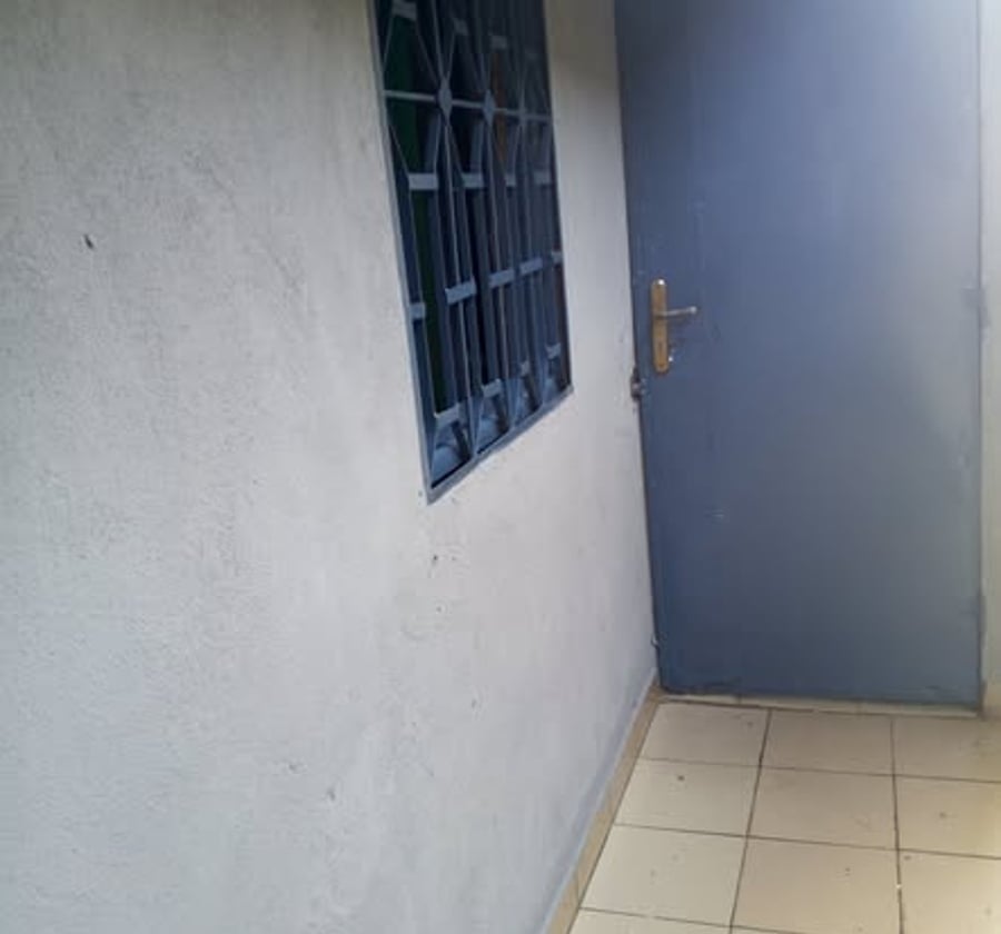 Studio moderne à Village, Douala