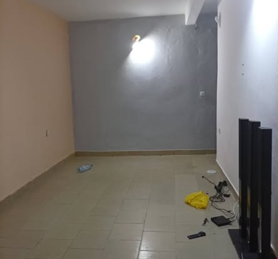 Appartement moderne à louer - PK10, Entrée Cogefar