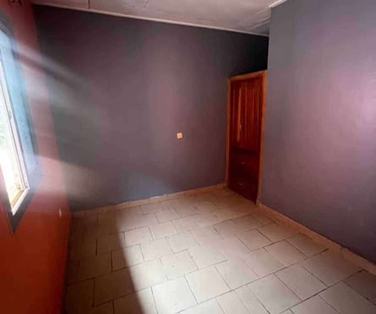 Studio moderne à louer – Damas, Yaoundé