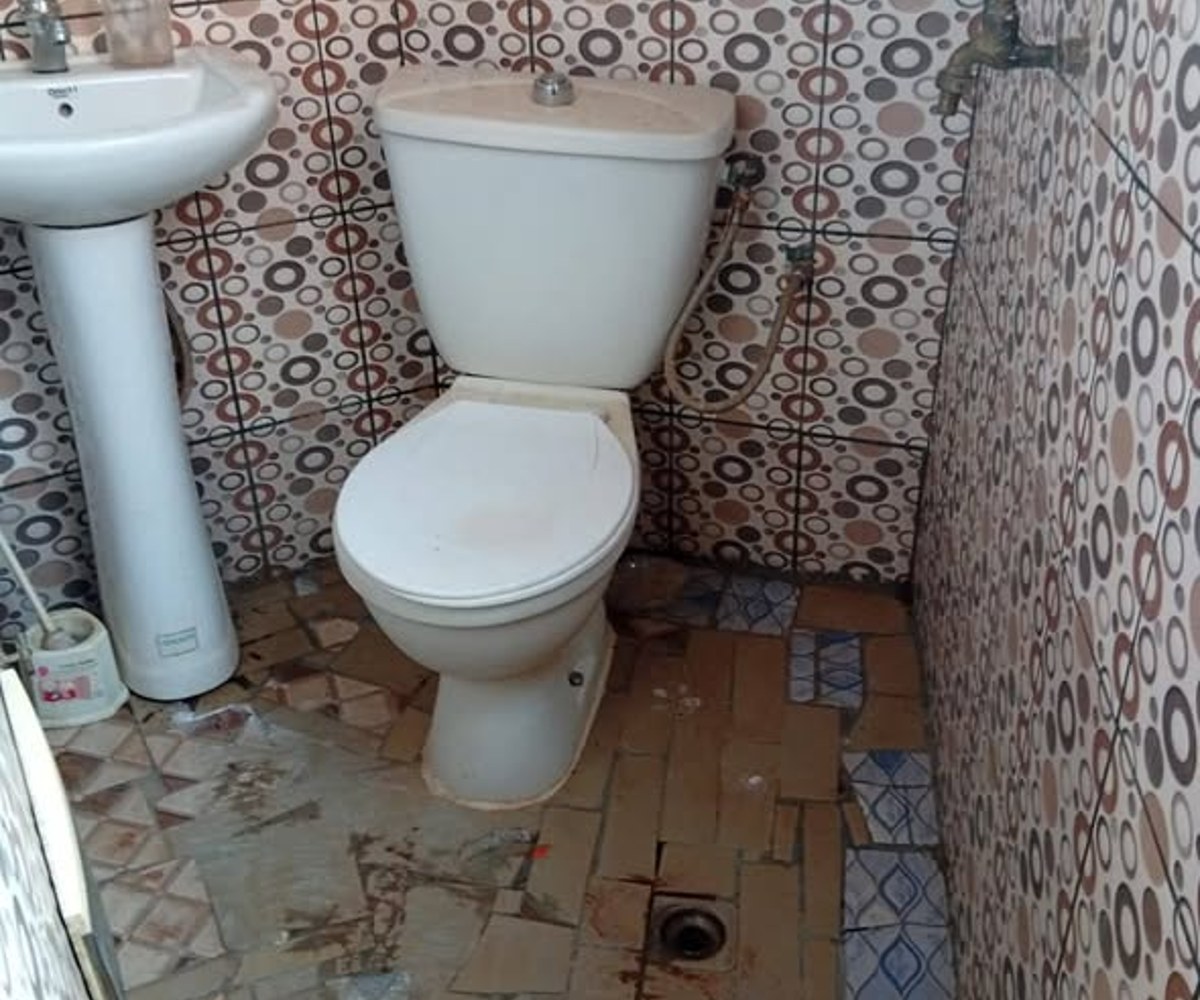 Chambre moderne à louer à Ekie Amadou, Yaoundé