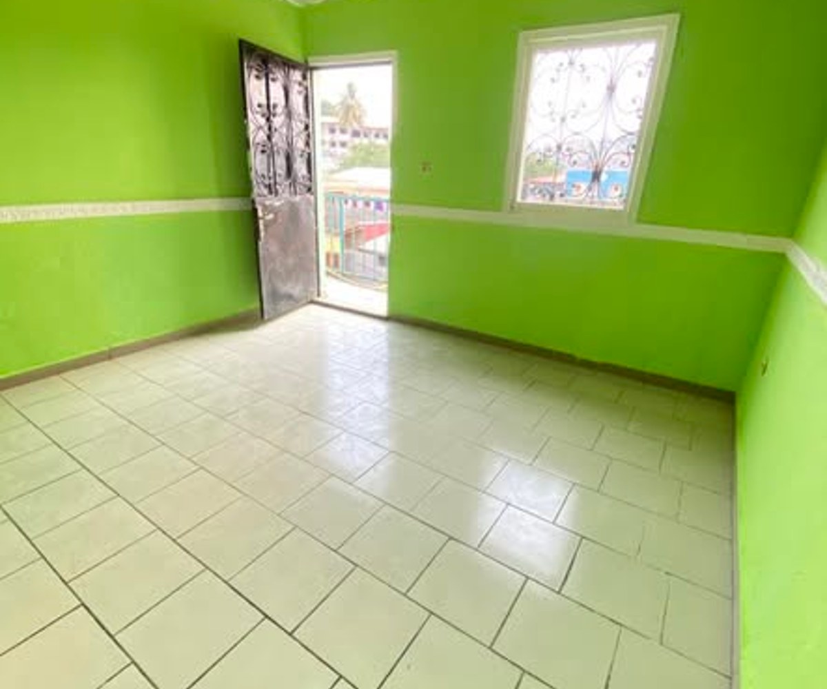 Chambre moderne à louer à TKC