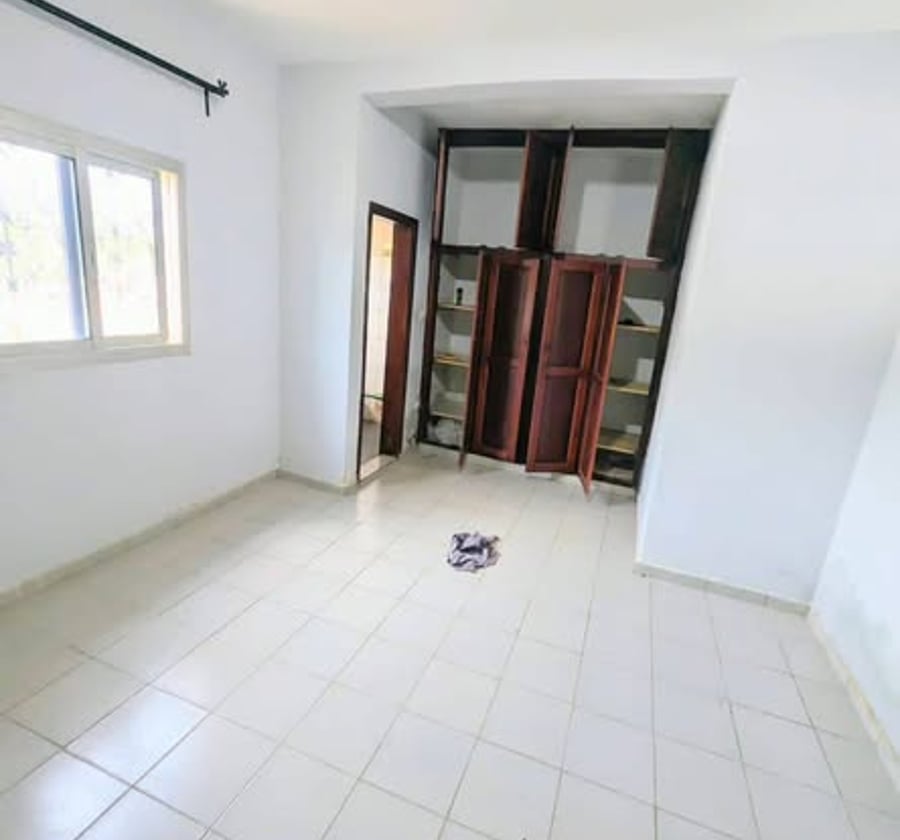 Appartement à louer à Ngousso (Hôpital Général)