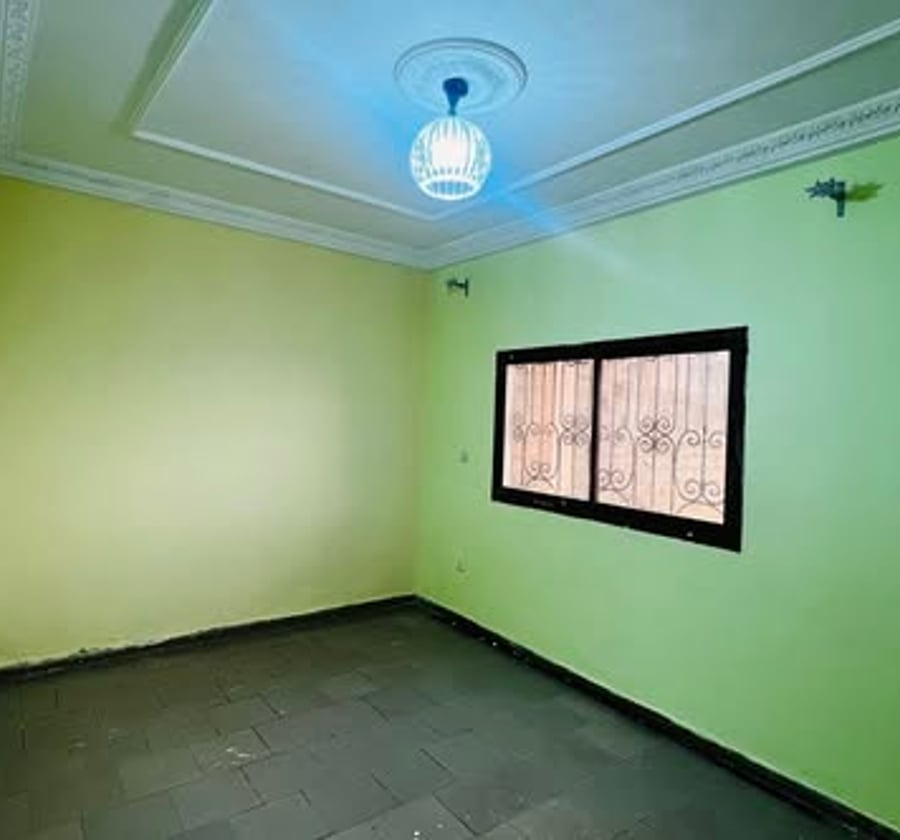 Appartement 4 pièces distinctes à louer à Ngousso