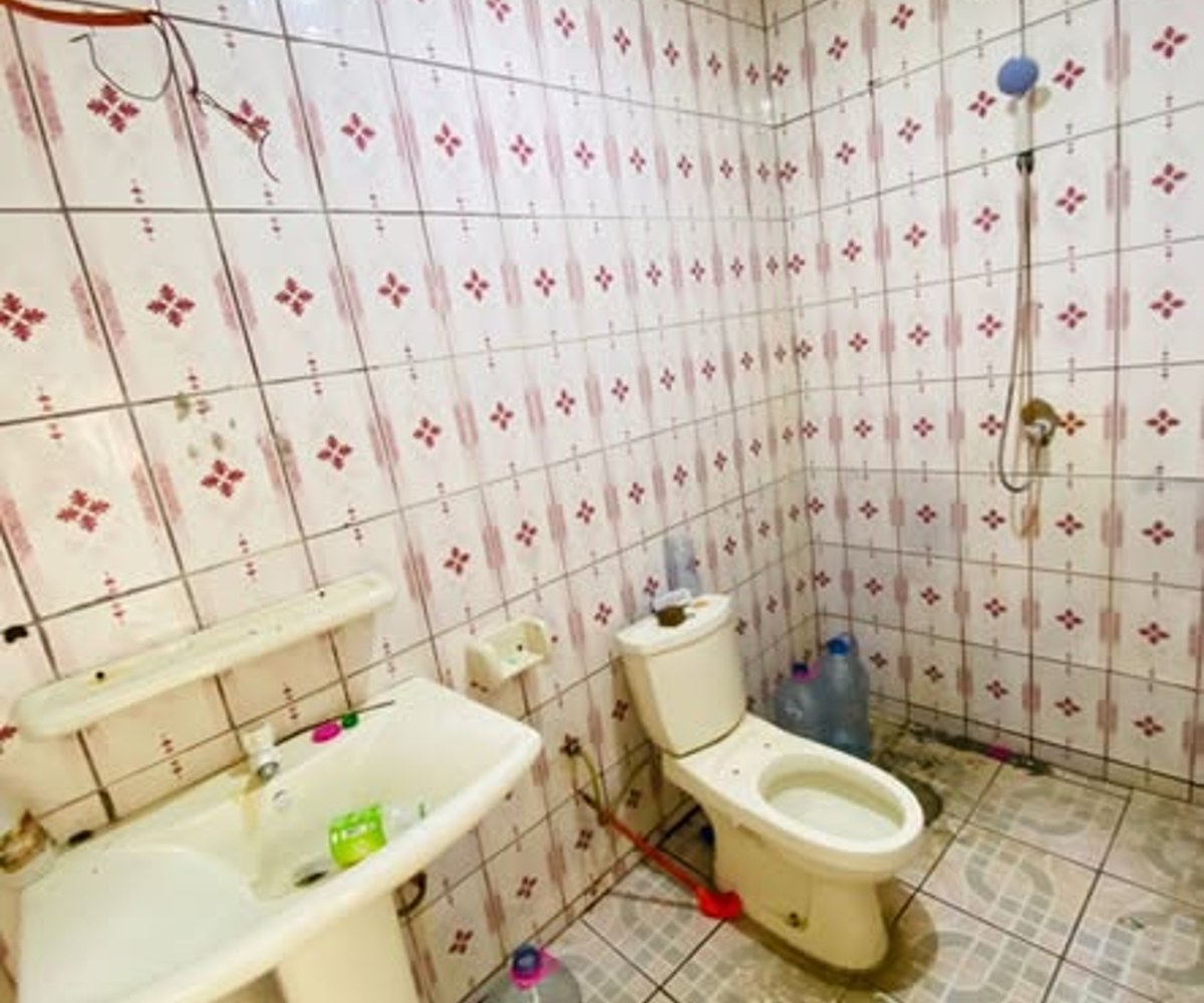 Vaste chambre moderne à Village (entrée Bille Carnaval)