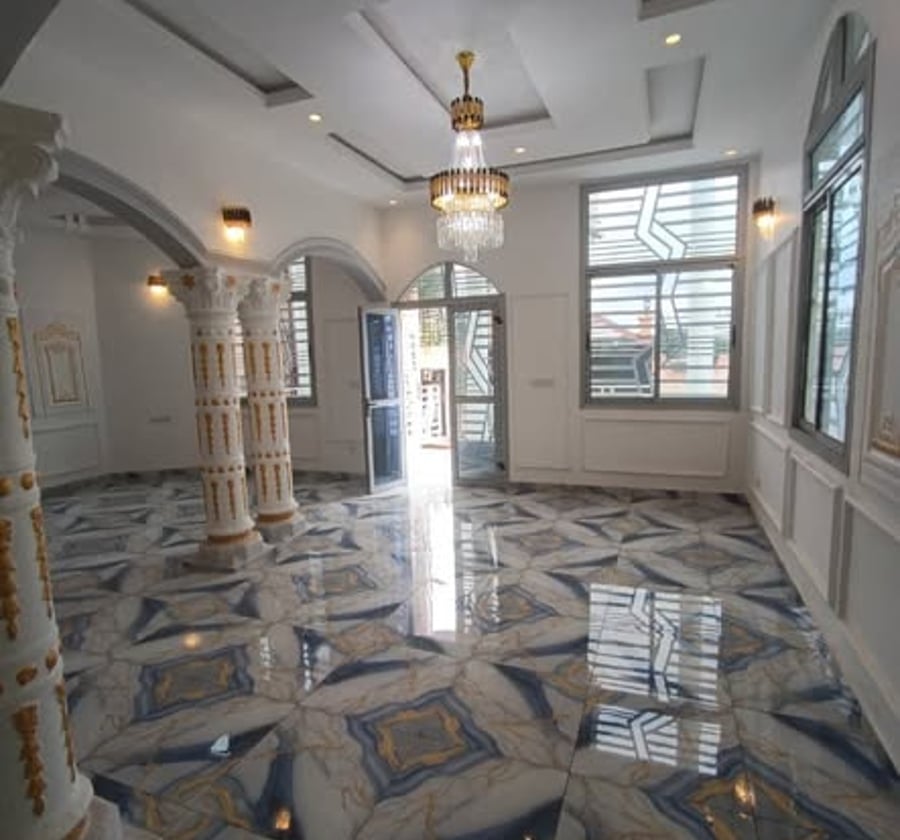 Duplex ultra moderne à louer à Barrière, Yaoundé