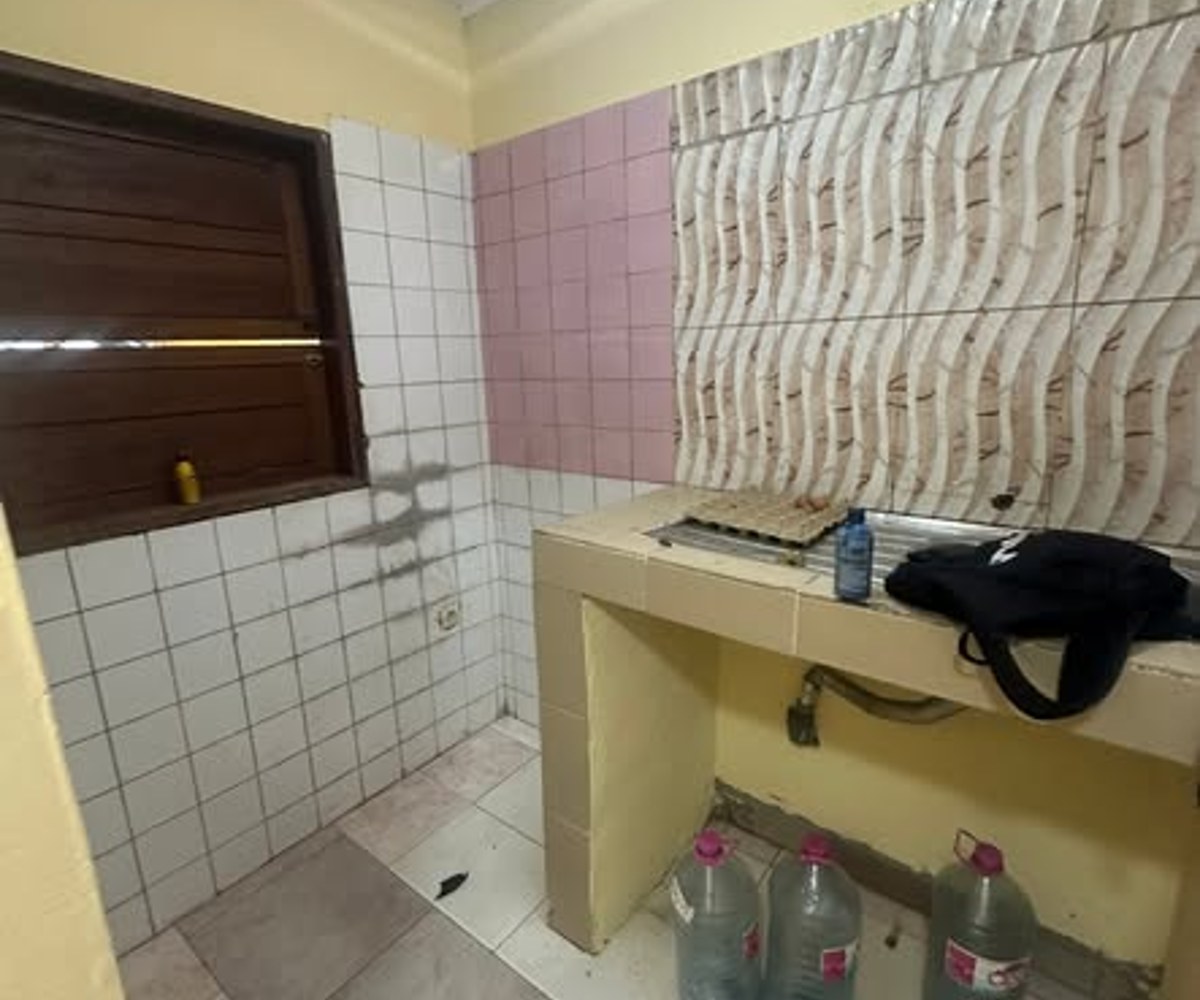 Appartement moderne 3 chambres à PK14, Douala