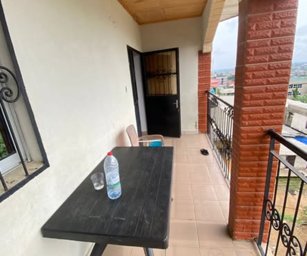 Appartement moderne à louer à Kotto - 2 chambres