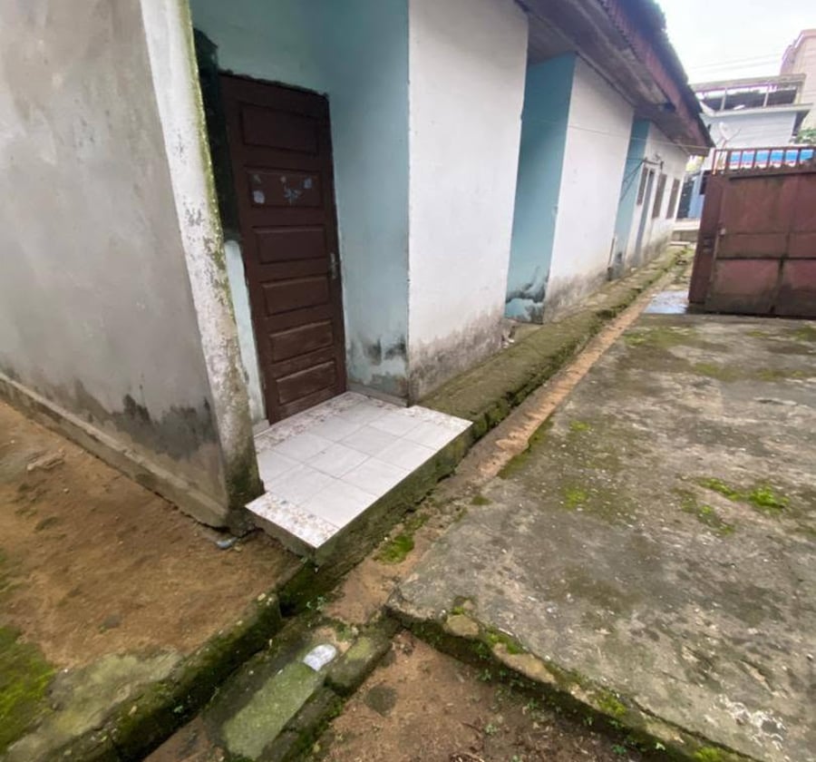 Villa à vendre - Makepe, Douala - 4 chambres - 500 m²