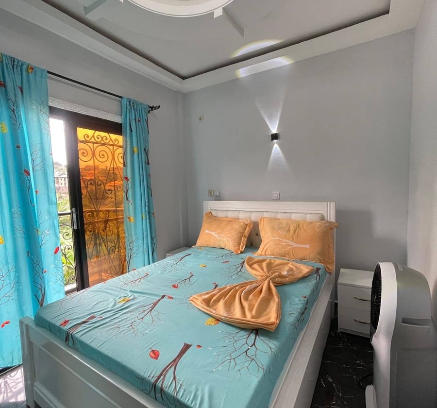 Studio meublé chic à Yaoundé Jouvence