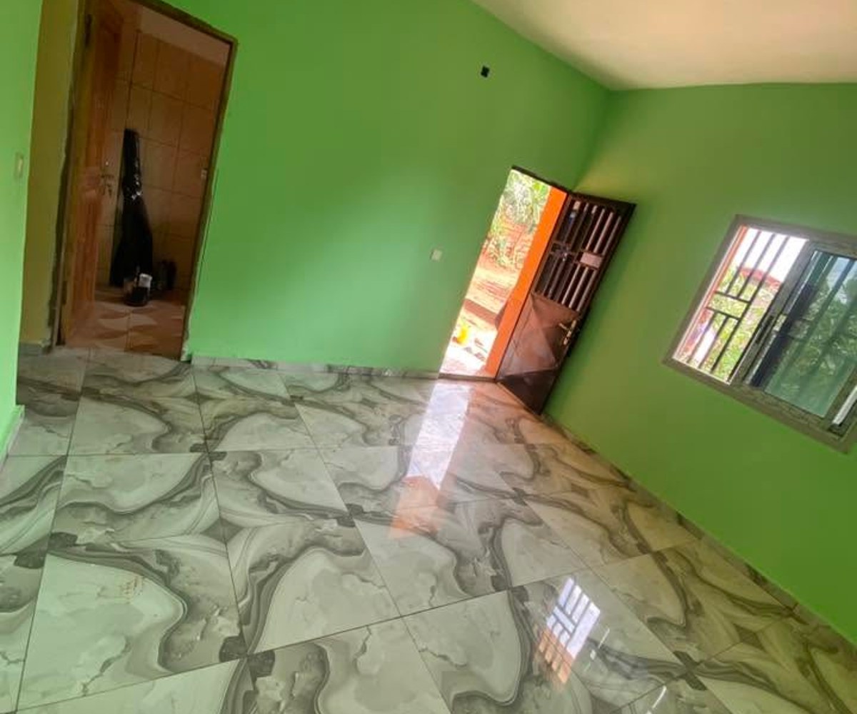 Studio à Eleveur Mballa - 55 000 XAF/mois