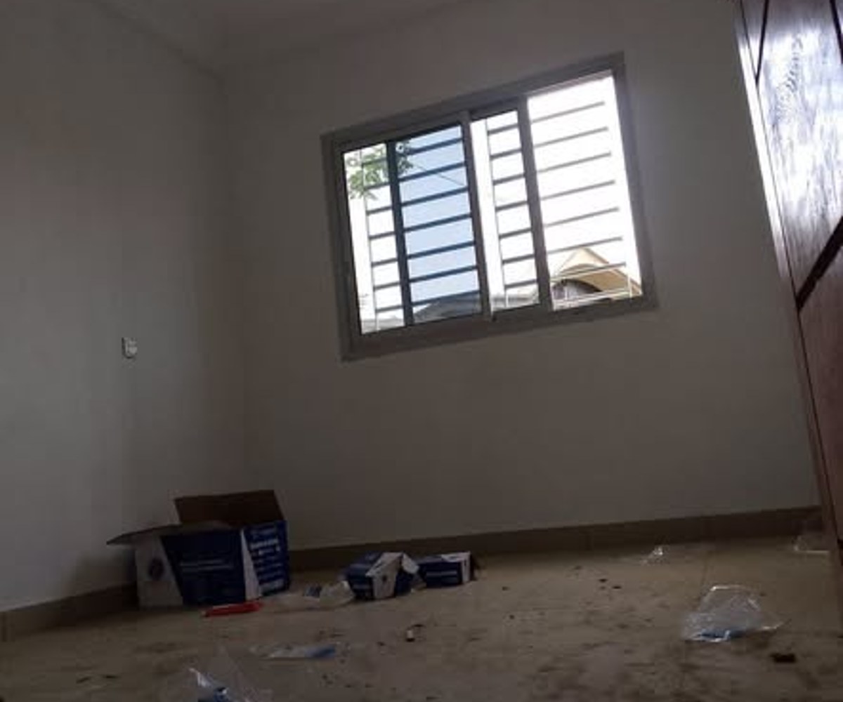 Appartement 2 chambres à louer - Yassa (carrefour chefferie bwang)