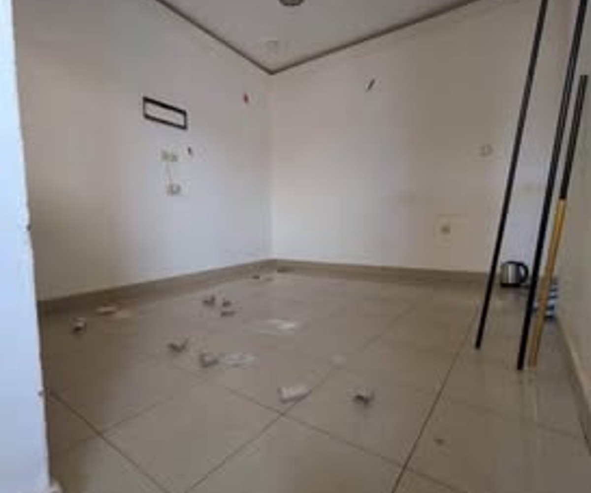 Studio moderne à Odza