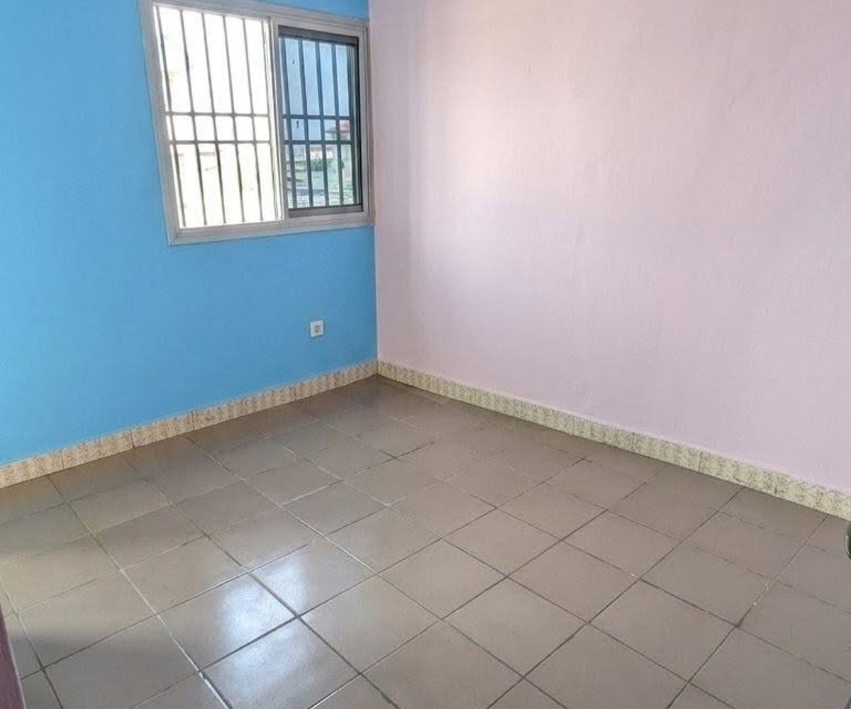 Studio moderne 4 pièces avec balcon – Village, Douala