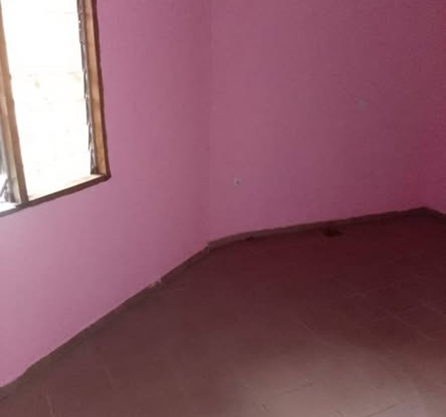 Studio moderne à louer à Odza (Borne12)