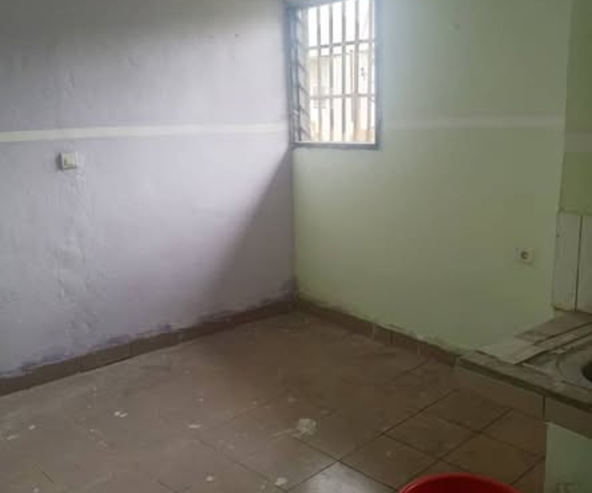 Chambre moderne à louer – Deido Bonateki – 35 000 FCFA/mois