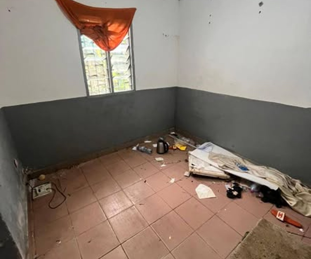 Chambre à louer – Ndogbong Commissariat