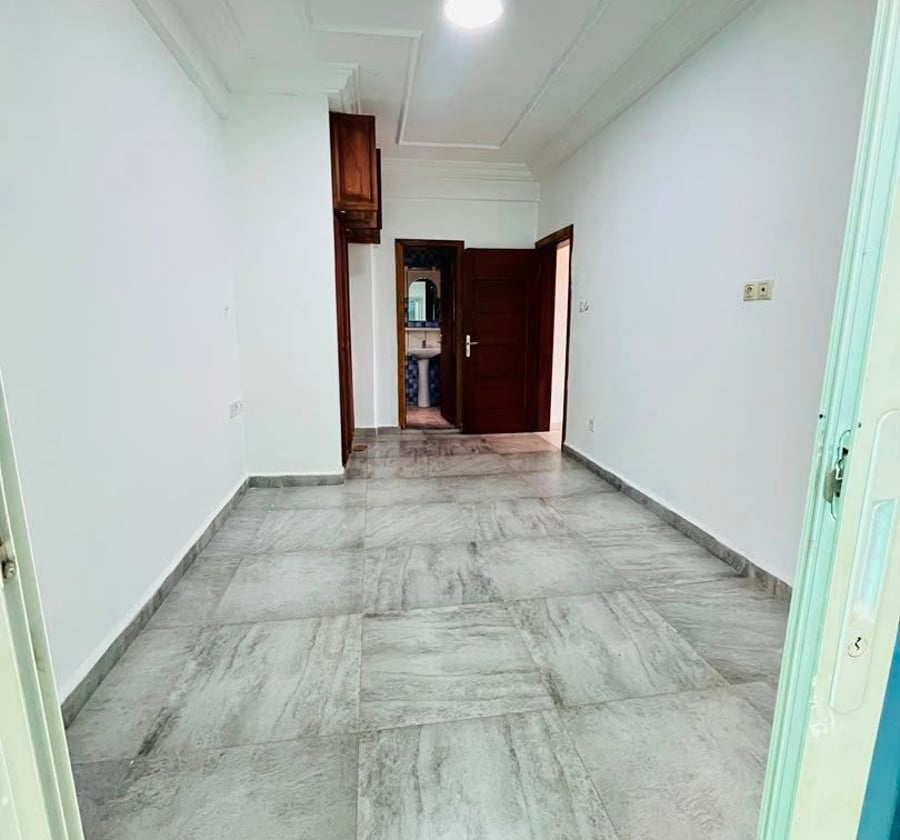 Vaste appartement haut standing à louer - Nsam Colombia, Yaoundé