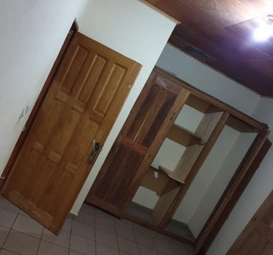 Appartement Mendong – 2 chambres avec placards