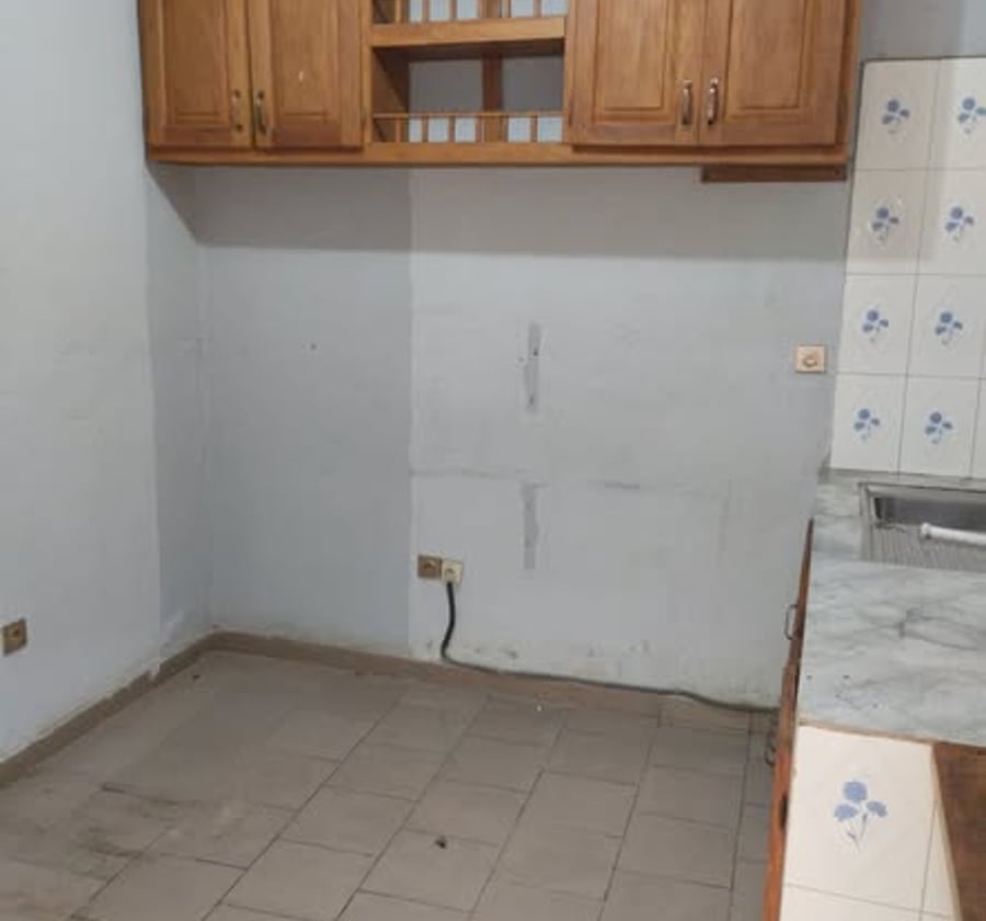 Maison 2 chambres à louer à Akwa Nord