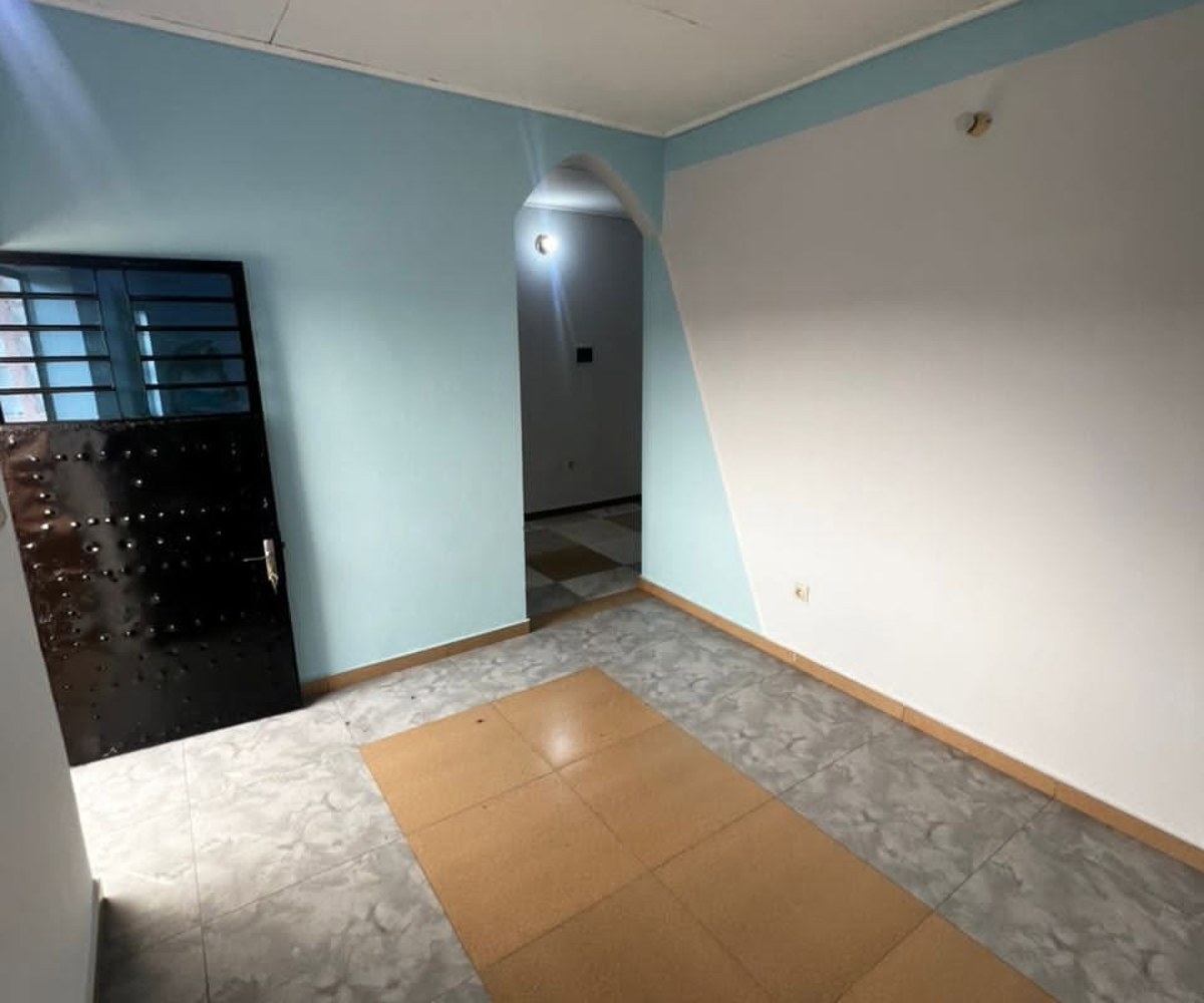 Studio moderne à louer - Yassa (Douala)