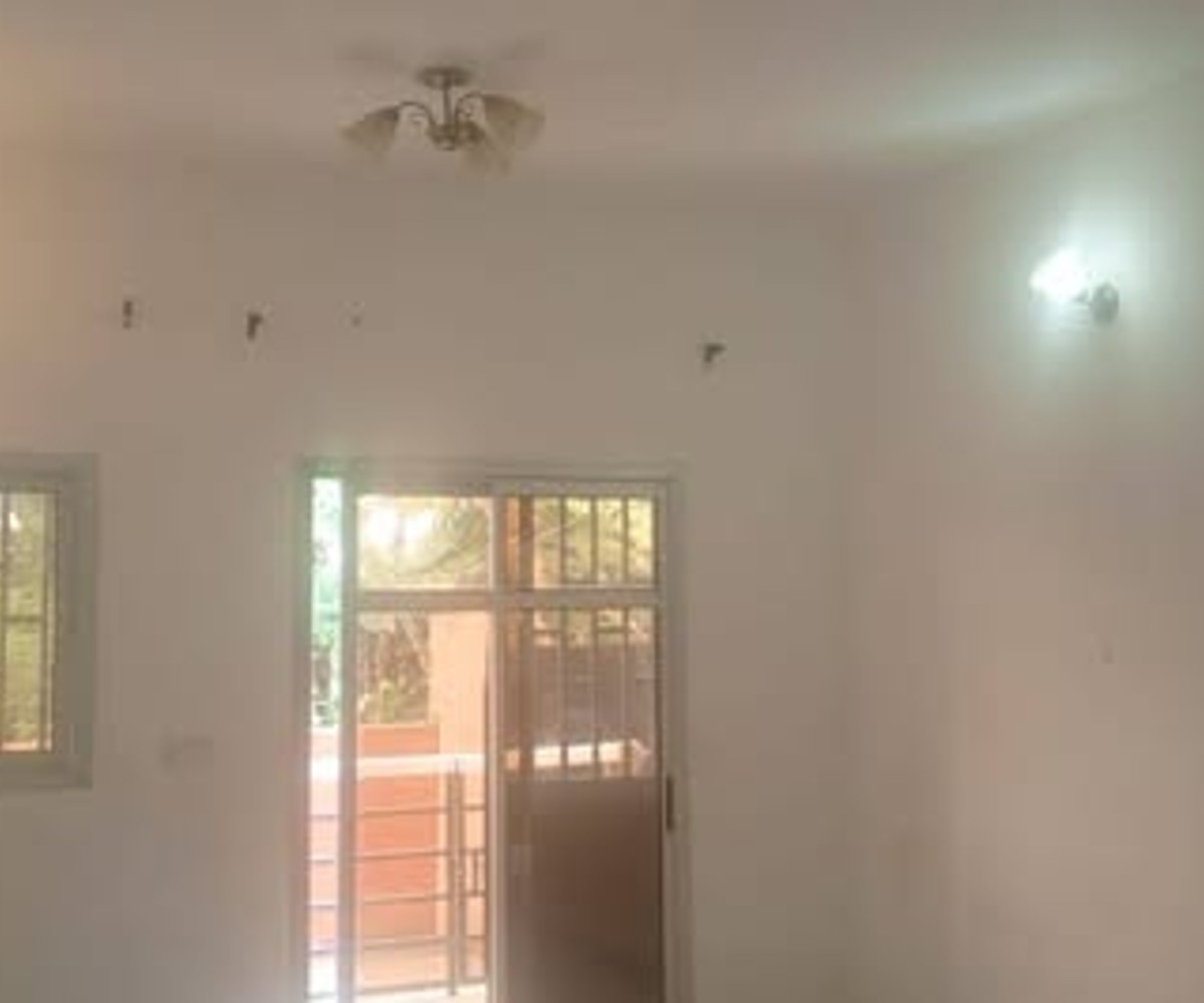 Appartement à louer à Odza