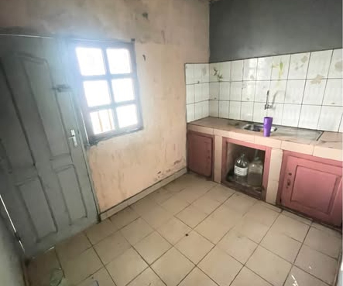 Appartement moderne 3 chambres Biyem-Assi Jouvence