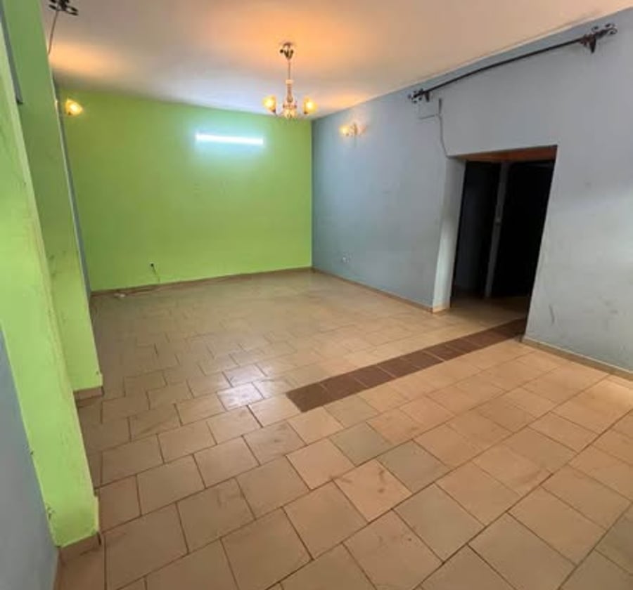Appartement à louer à Mendong - 3 chambres