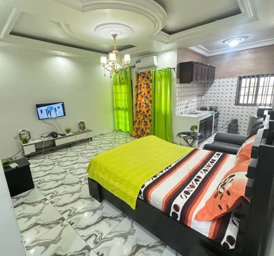 Chambre meublée haut standing, Odza, Yaoundé – 15 000 FCFA/nuitée