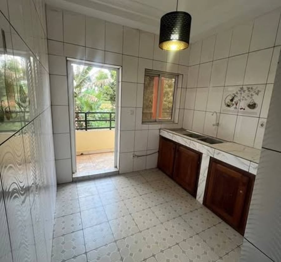 Appartement moderne à louer - Petits Génies, Yaoundé