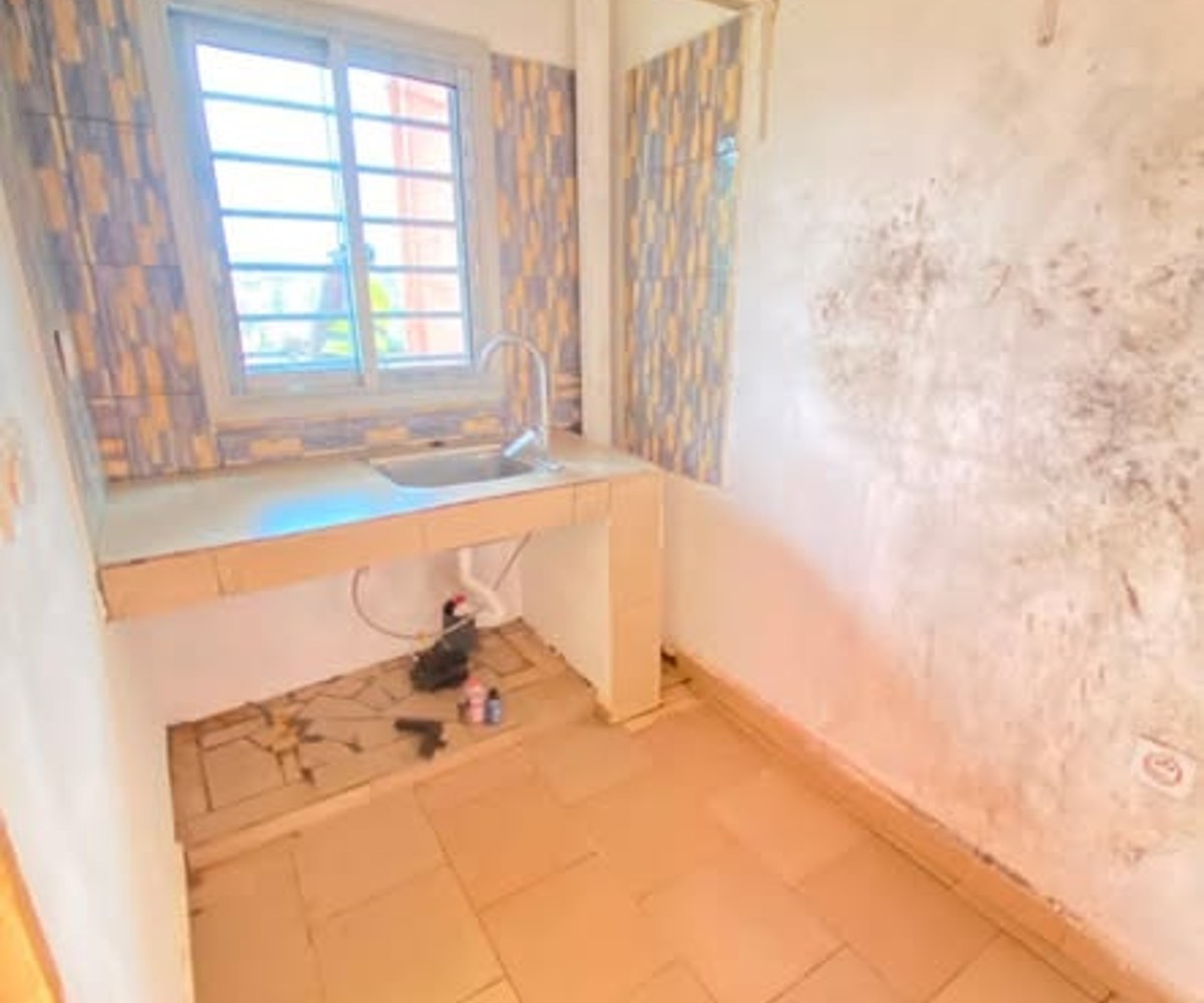 Studio moderne à TKC - Yaoundé