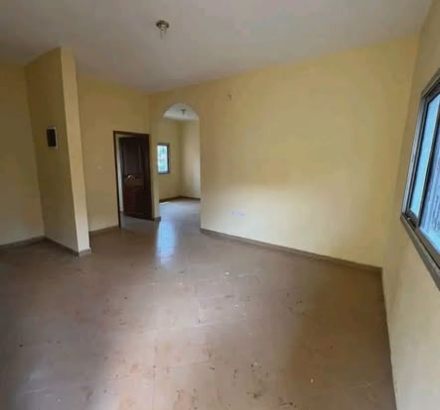 Appartement 3 chambres à louer à Nkozoa